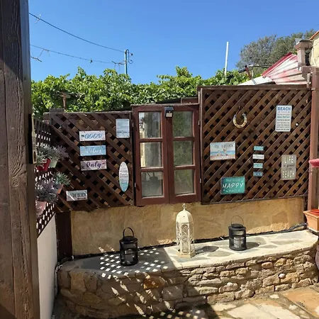 Casa vacanze 'i Folia' With Roof Garden And Terrace Pissouri